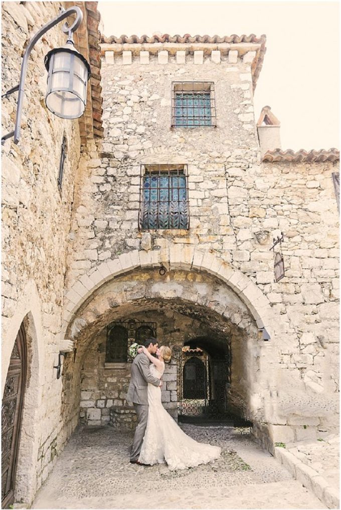 Timeless wedding in Eze, South of France